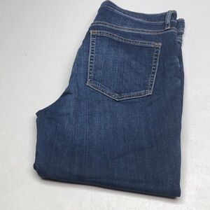 LIKE NEW GAP REGULAR TRUE SKINNY JEANS 12/31x27 ⭐️